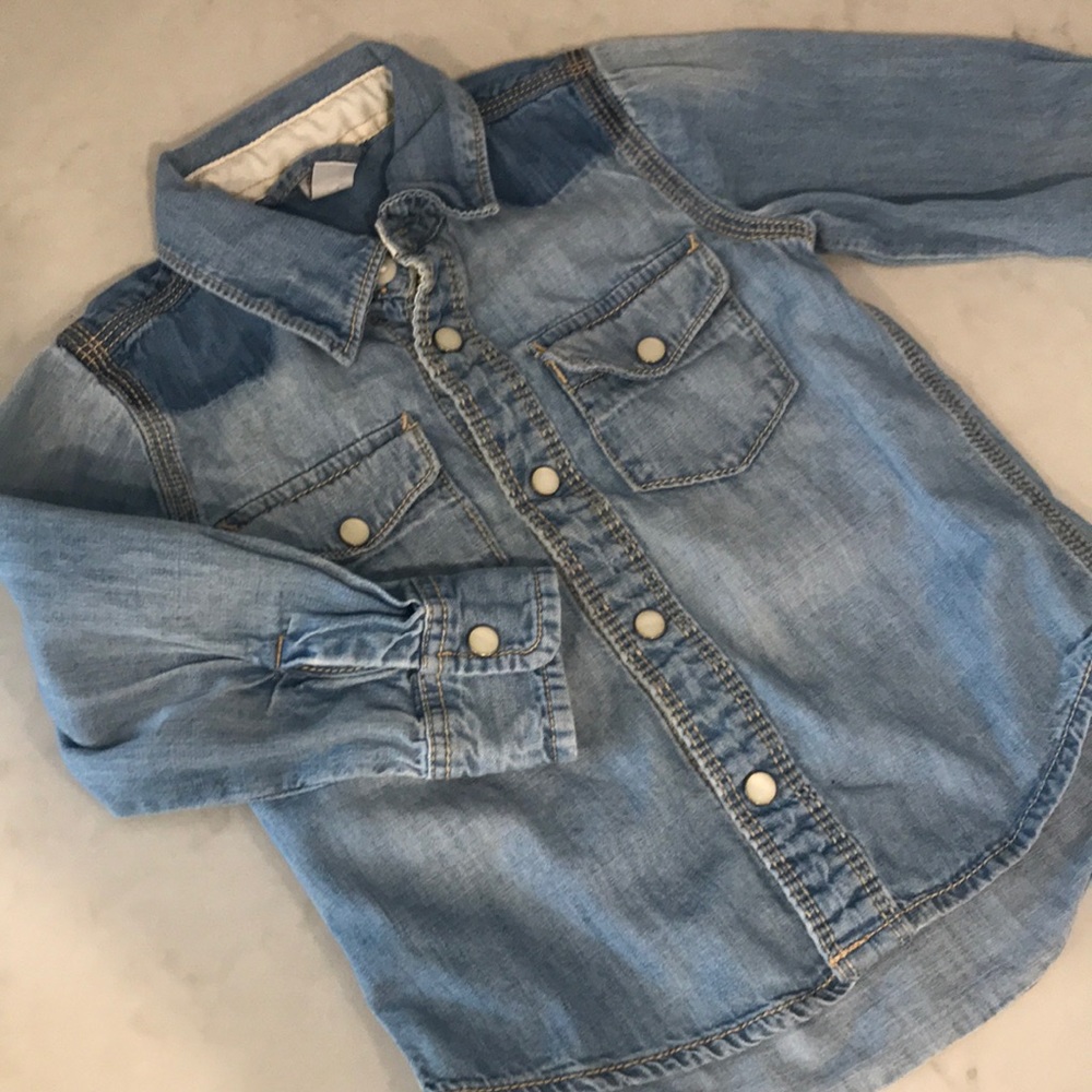 Baby Gap toddler boys jean denim button down shirt